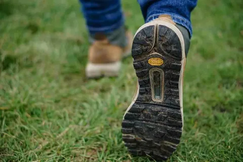 diabetic walking shoes