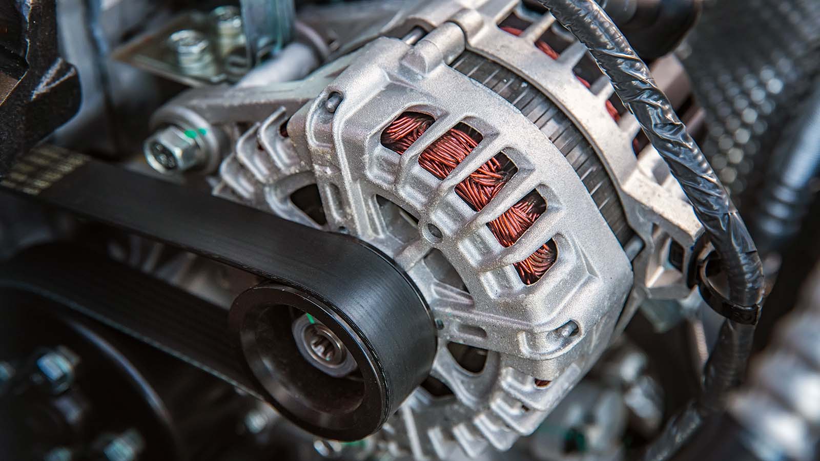 V8 Commodore Alternator